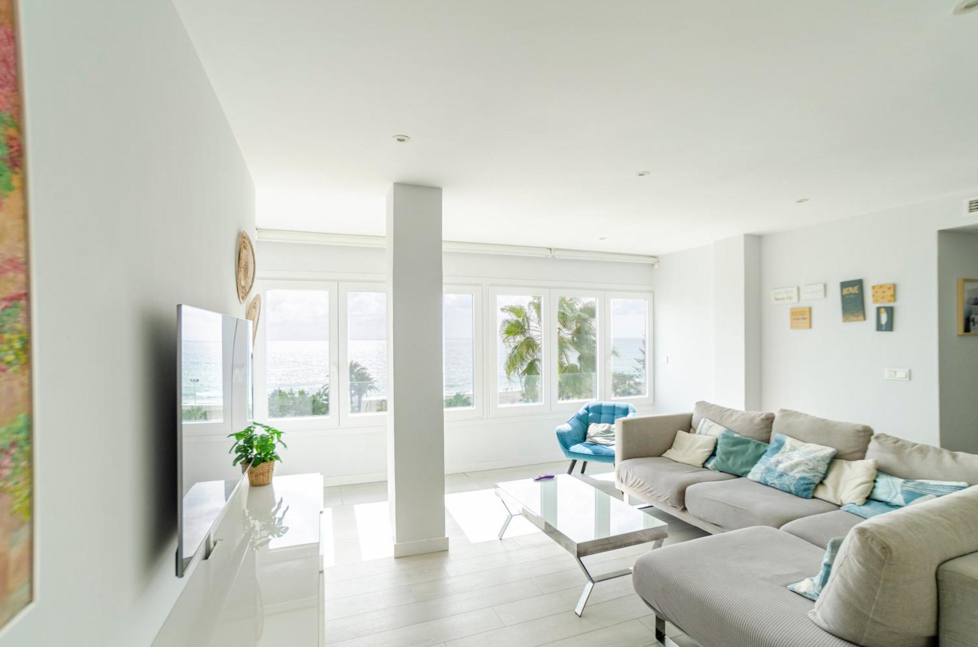 A&C Vistas Al Mar Luxury Διαμέρισμα Torre Del Mar Εξωτερικό φωτογραφία